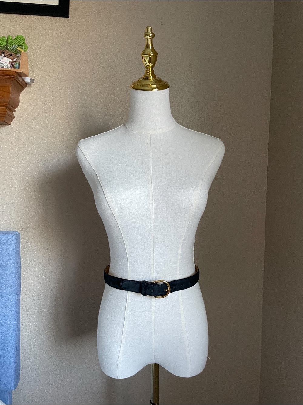 Brooks Brothers Navy Suede Gold Tone Horseshoe Buckle Leather Belt Size S Butter